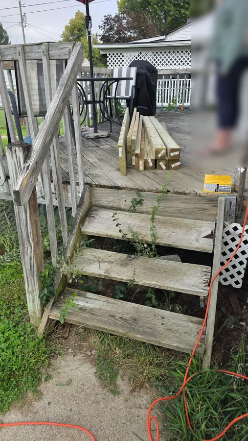 Deck stairs — Before
