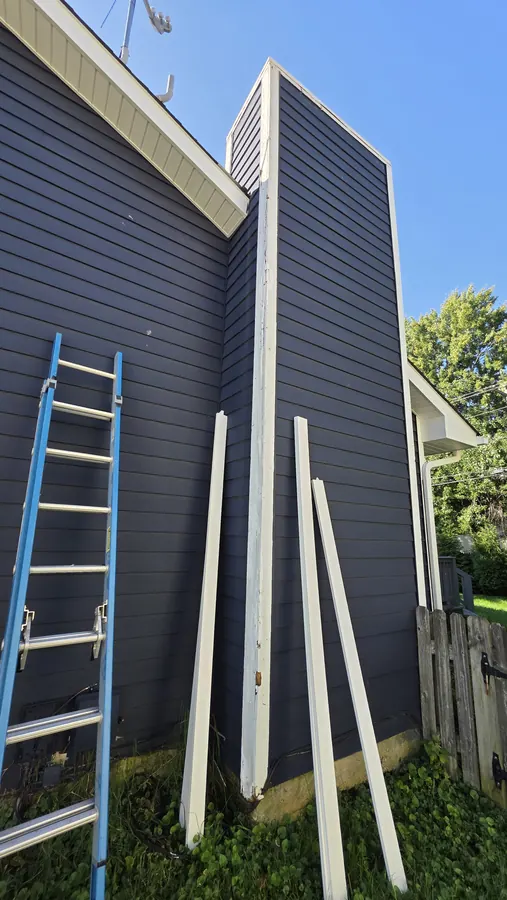 Exterior Corner Trim Replacement — Before